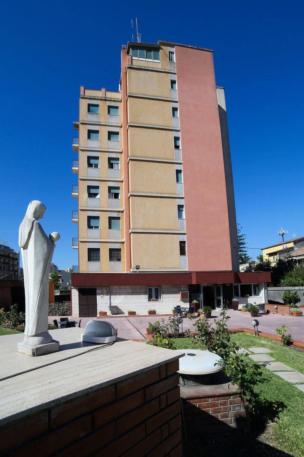Hotel Villa Mater CTA Exterior photo